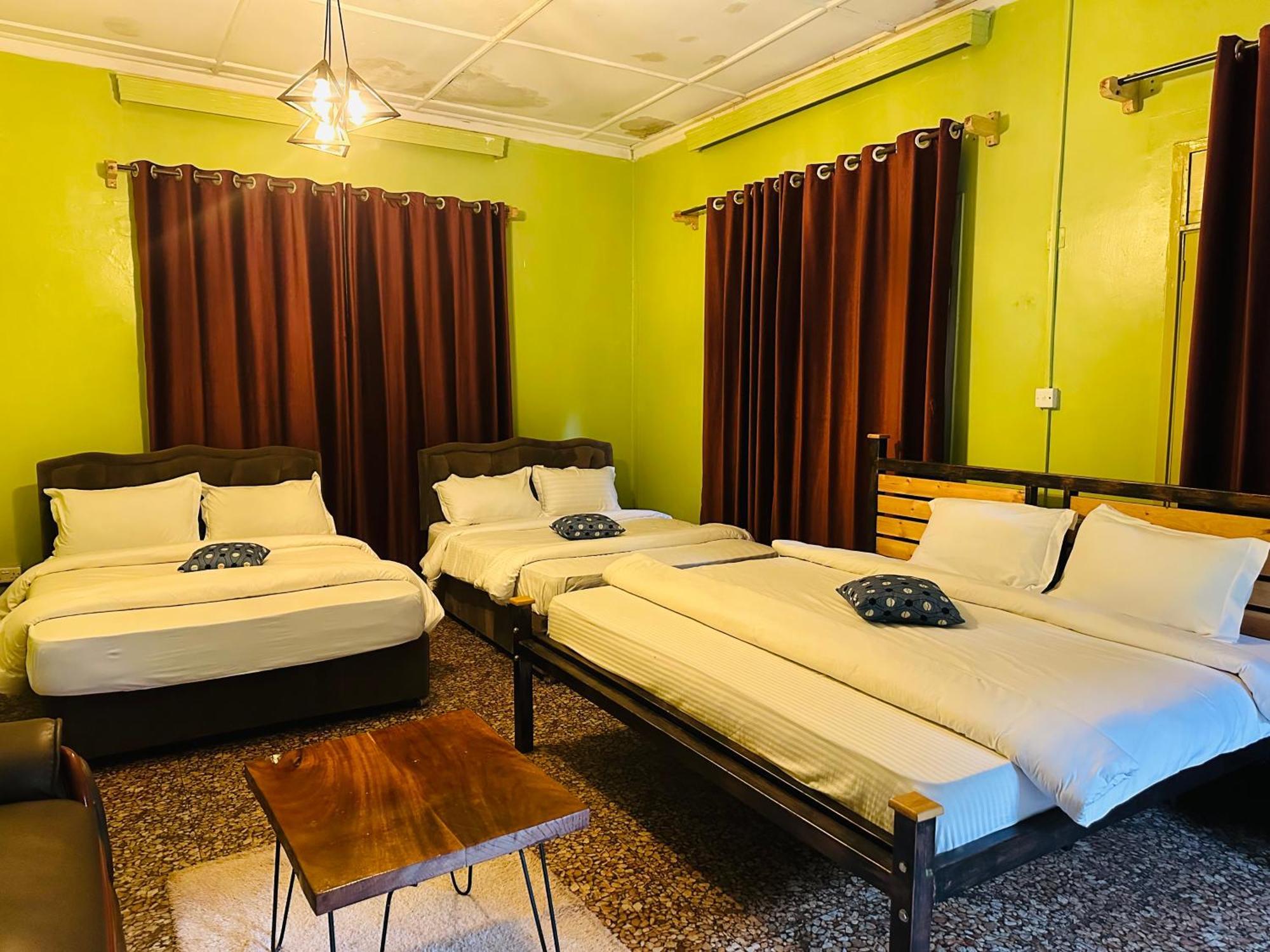 Afro Smile Hotel & Guest House Jinja Ngoại thất bức ảnh